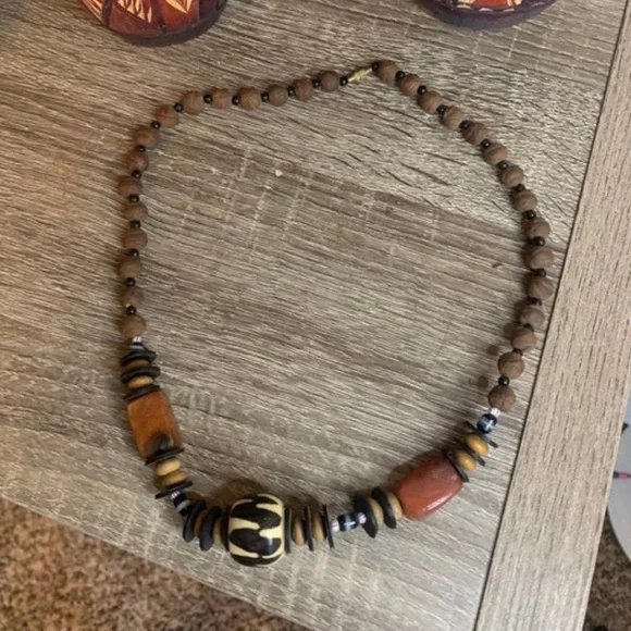 UNISEX-AUTHENTIC AFRICAN NECKLACE - Picture 2 of 6